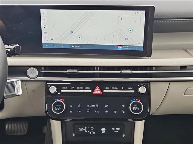Used 2025 Hyundai Tucson Limited FWD image 15
