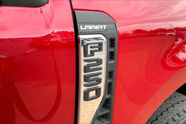 Used 2023 Ford F250 Lariat w/ Tow Technology Package image 23