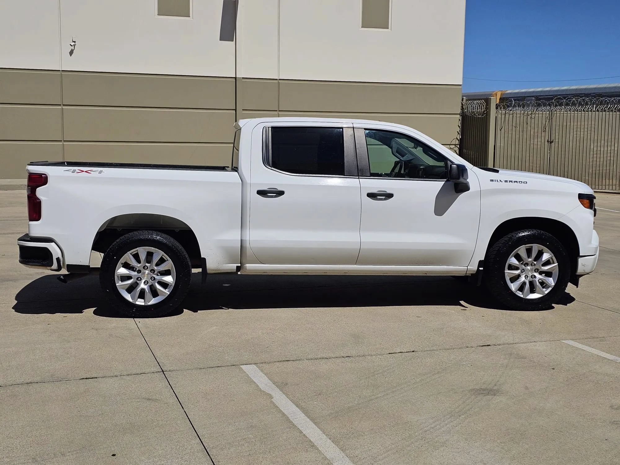 Used 2023 Chevrolet Silverado 1500 Custom AWD/4WD image 4