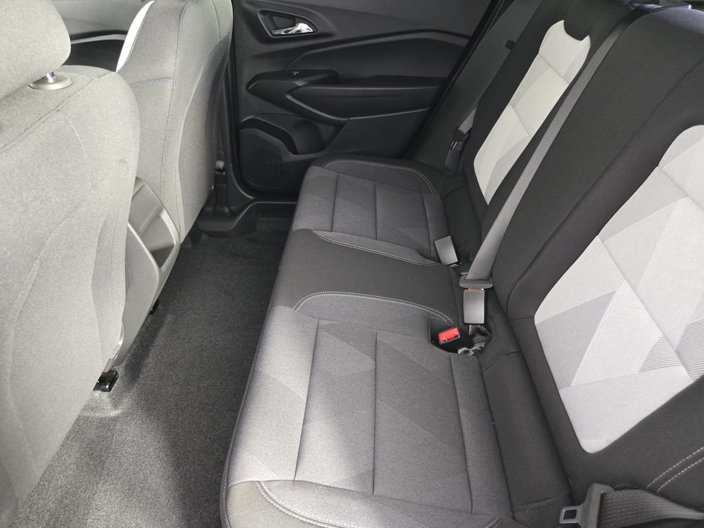 New 2026 Chevrolet Trax LS w/ Driver Confidence Package FWD image 33