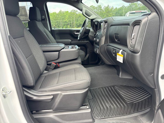 New 2026 Chevrolet Silverado 1500 Custom w/ LPO, Dark Essentials Package RWD image 10