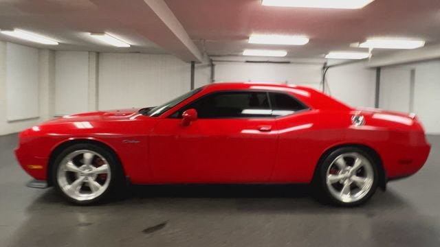Used 2014 Dodge Challenger R/T w/ Quick Order Package 28M RWD image 5
