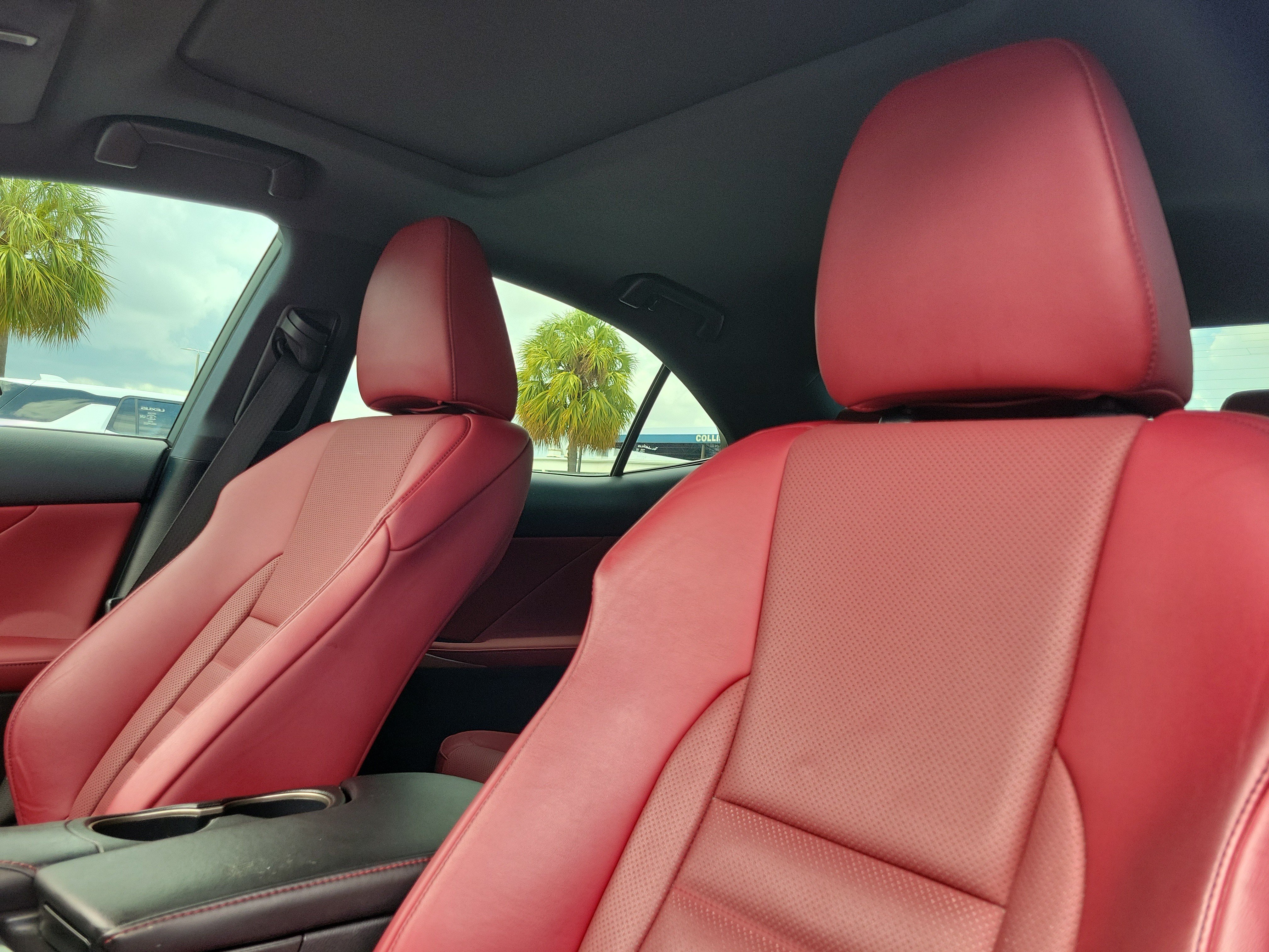 Used 2019 Lexus IS 300 RWD image 22