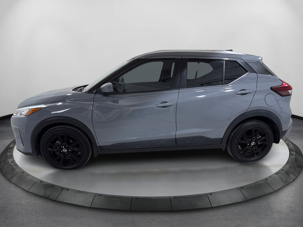 Used 2021 Nissan Kicks SV FWD image 9