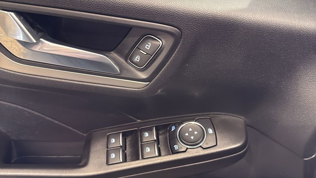 Used 2021 Ford Escape SEL image 24