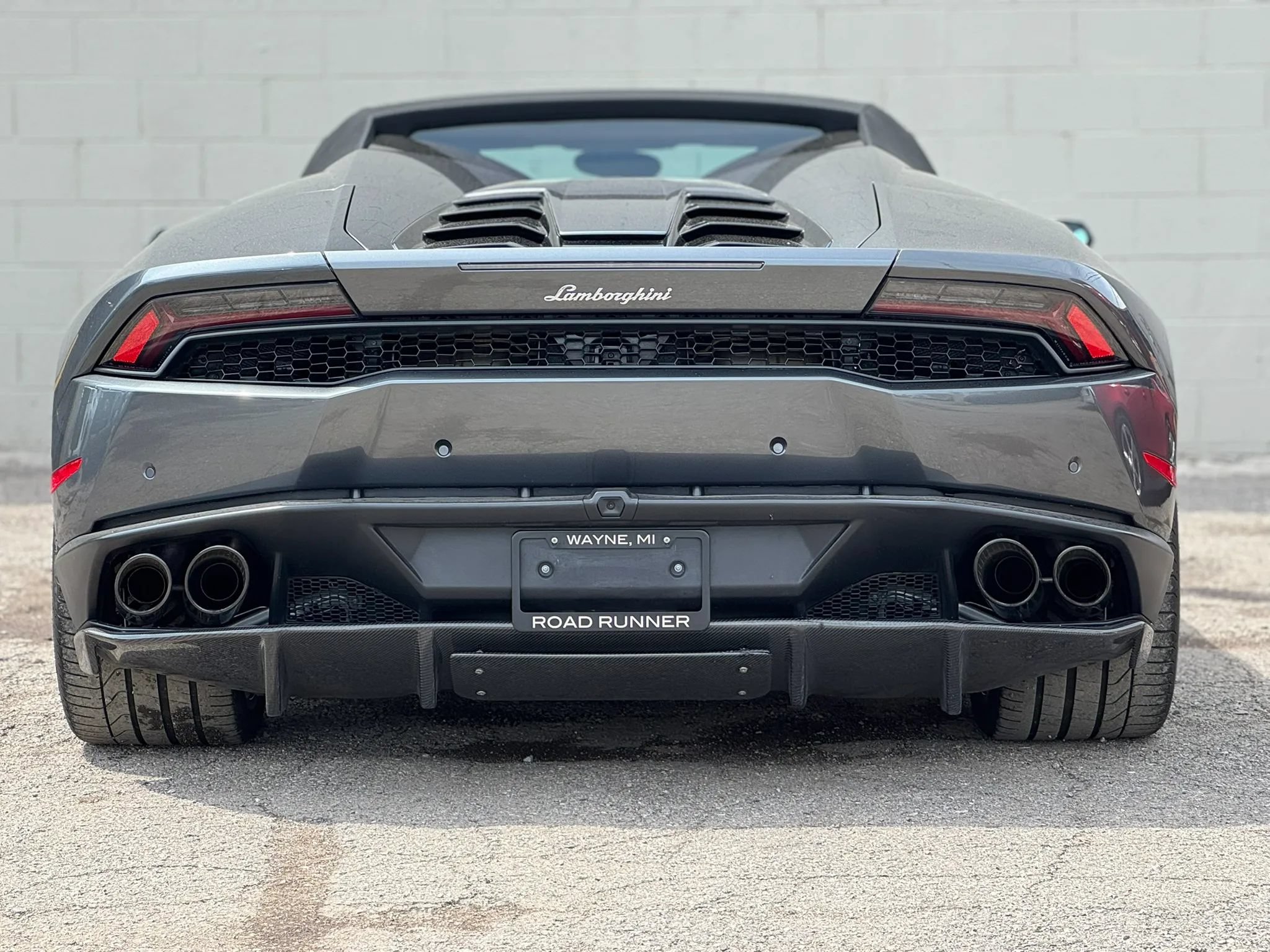 Used 2017 Lamborghini Huracan LP 610-4 AWD/4WD image 16