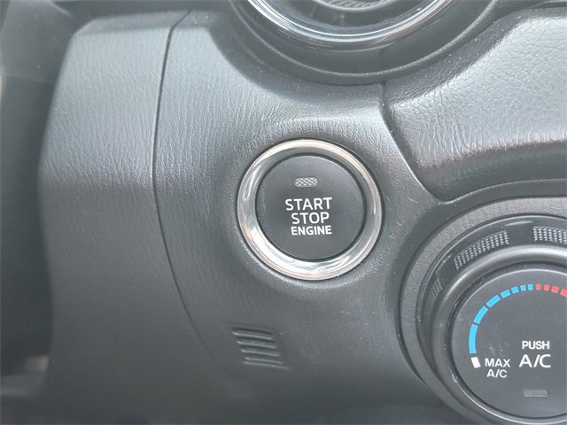 Used 2018 MAZDA MX-5 Miata Club image 20
