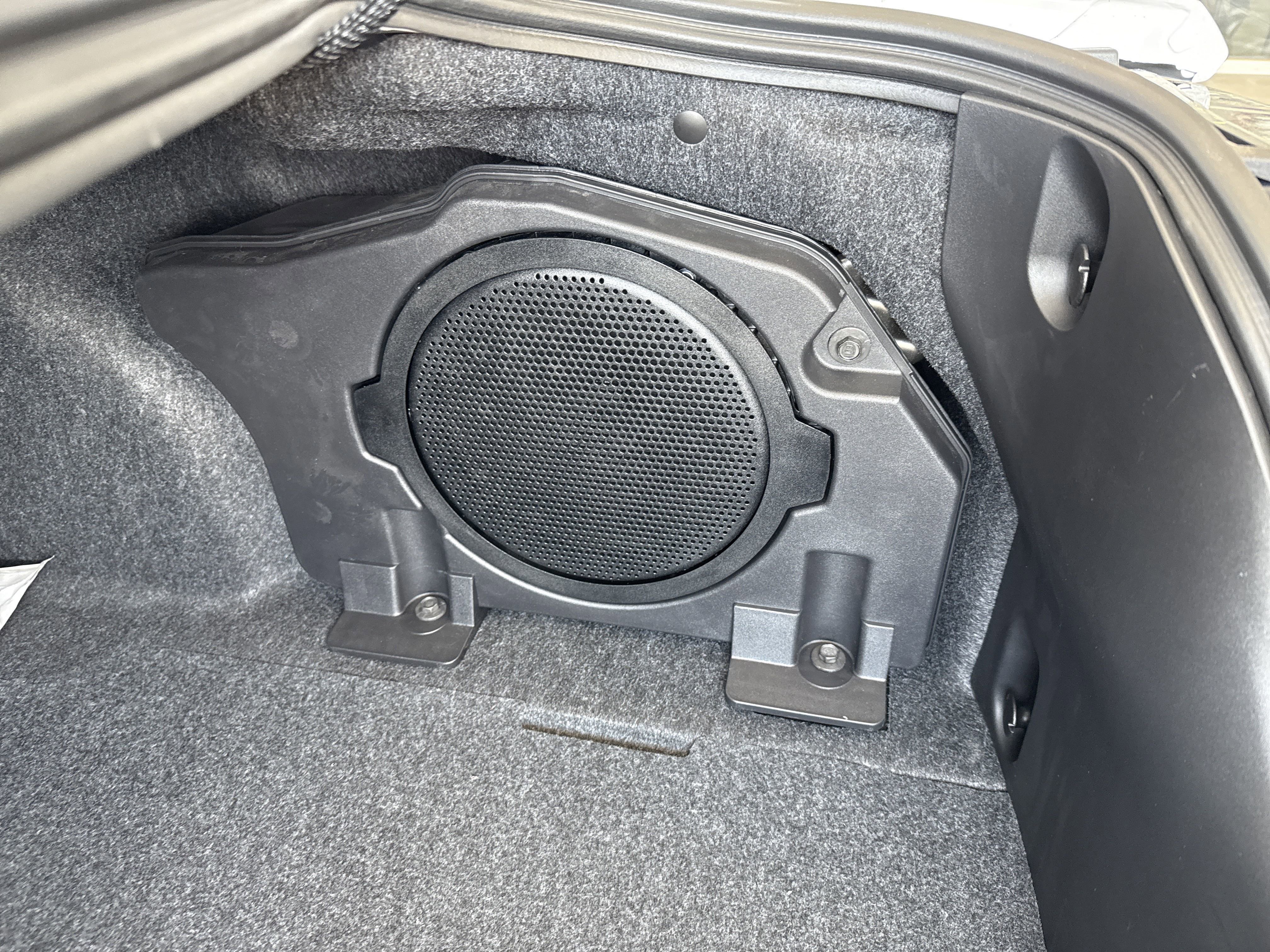 New 2025 Ford Mustang Dark Horse image 9