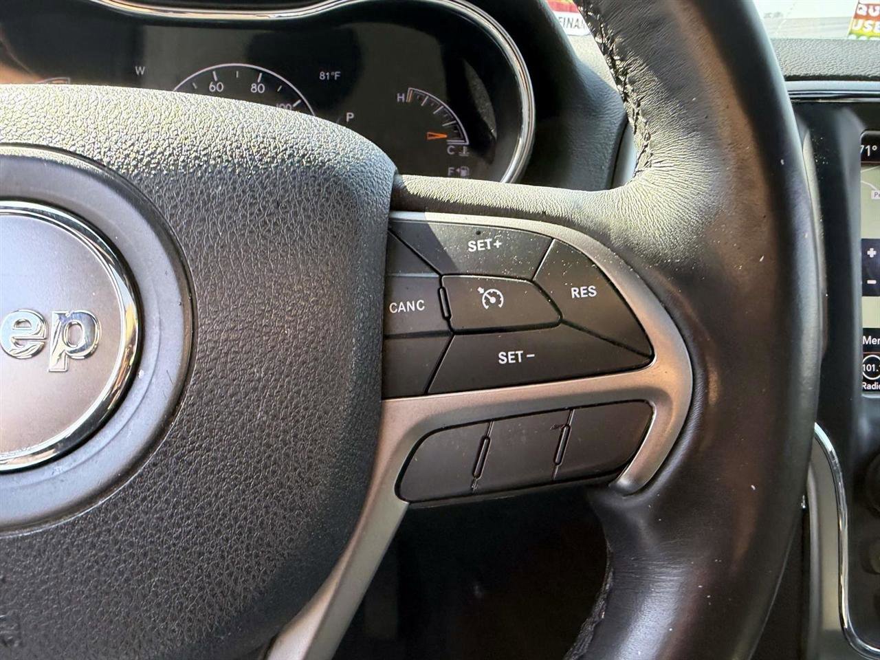 Used 2018 Jeep Grand Cherokee Limited AWD/4WD image 24