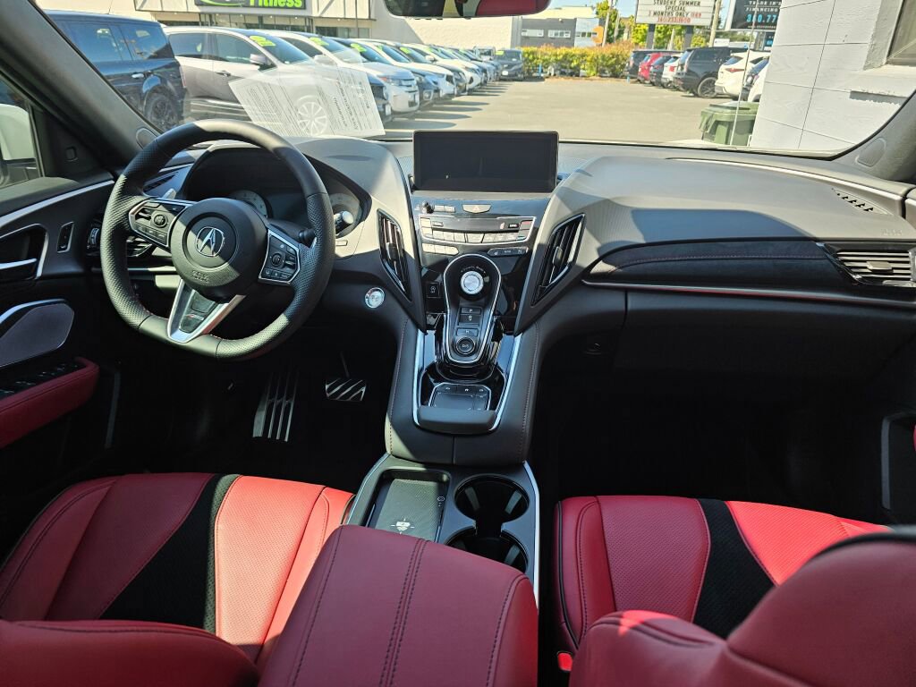 Used 2025 Acura RDX A-Spec image 11