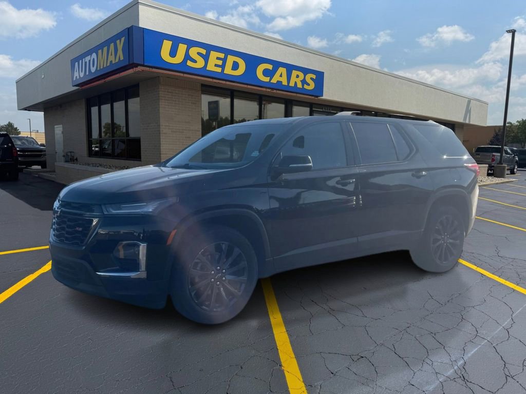 Used 2022 Chevrolet Traverse RS AWD/4WD image 1