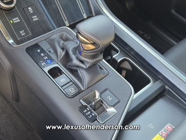 Certified 2025 Lexus GX 550 w/ Accessory Package (2T) AWD/4WD image 31