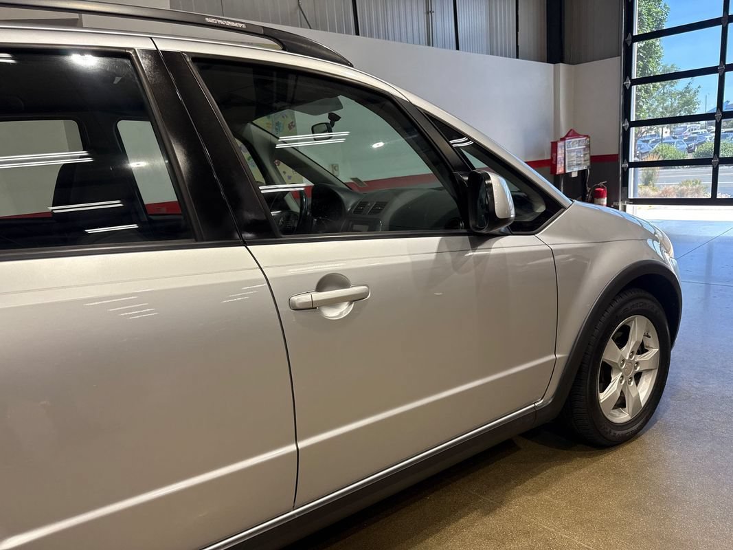 Used 2012 Suzuki SX4 Premium AWD/4WD image 55