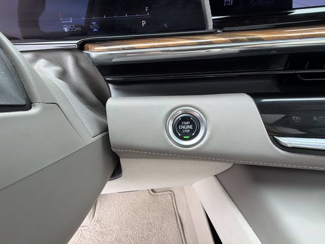 Certified 2024 Cadillac Escalade Sport Platinum AWD/4WD image 18