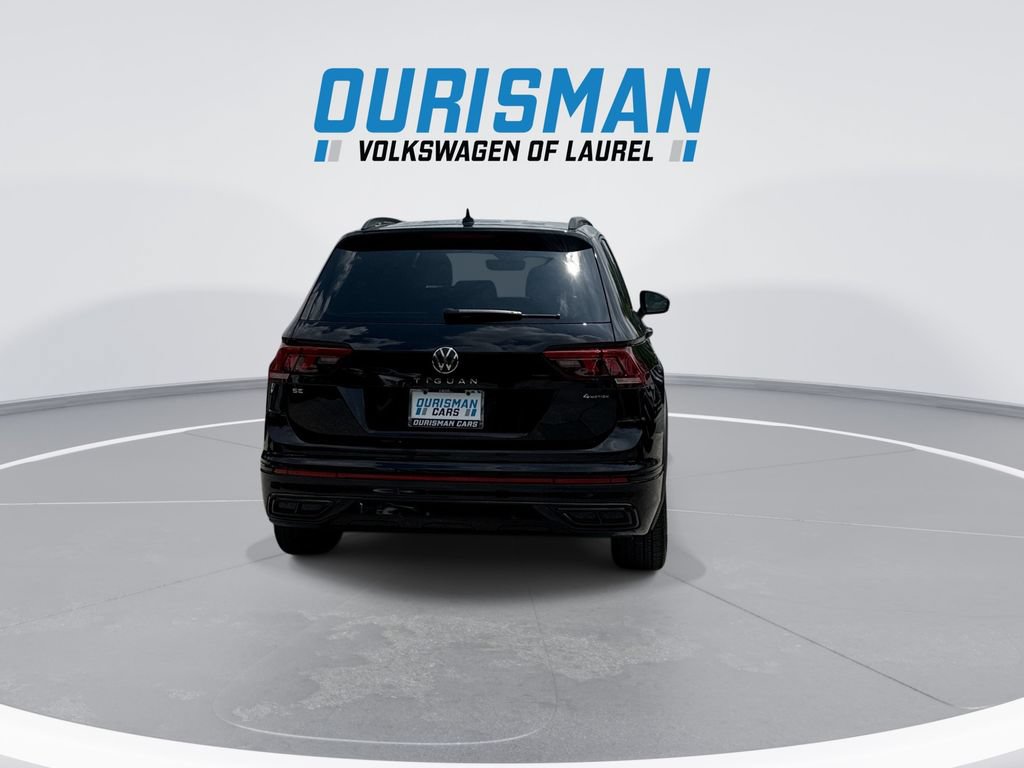 Used 2024 Volkswagen Tiguan SE R-Line AWD/4WD image 7