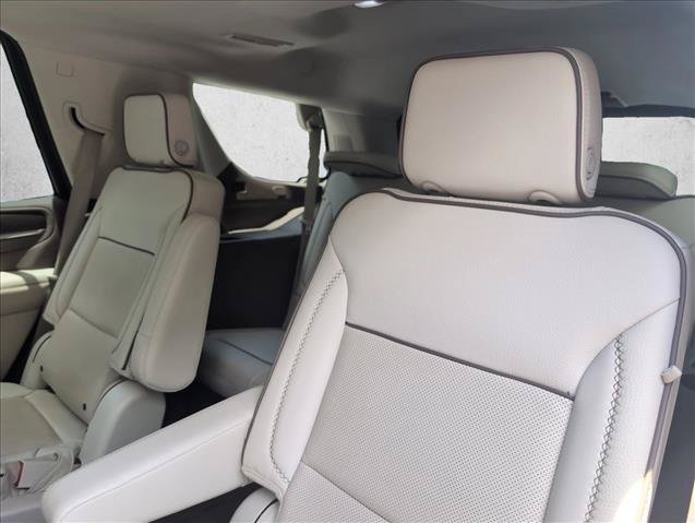 Used 2023 GMC Yukon Denali w/ LPO, Floor Liner Package AWD/4WD image 19