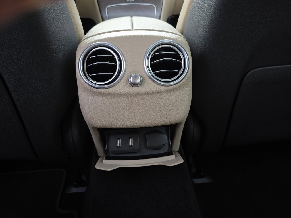 Used 2021 Mercedes-Benz C 300 4MATIC Sedan image 19