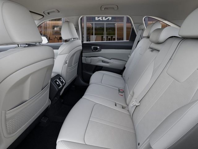 Certified 2025 Kia Sorento S image 18
