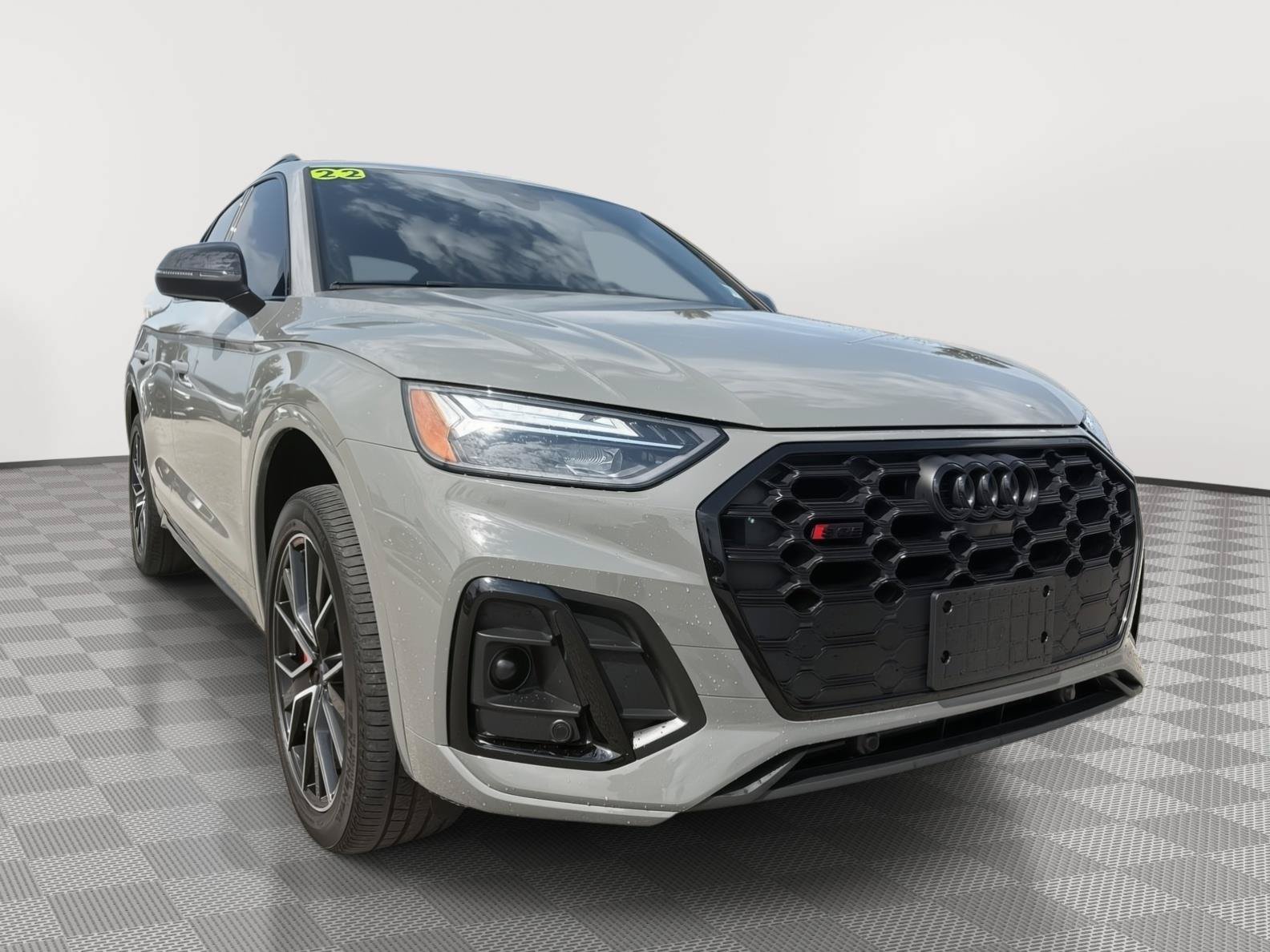 Used 2022 Audi SQ5 Premium Plus w/ Premium Plus Package AWD/4WD image 7