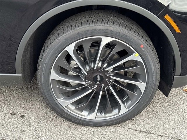 New 2026 Lincoln Aviator Reserve image 9