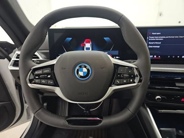 Certified 2025 BMW i4 eDrive40 RWD image 6