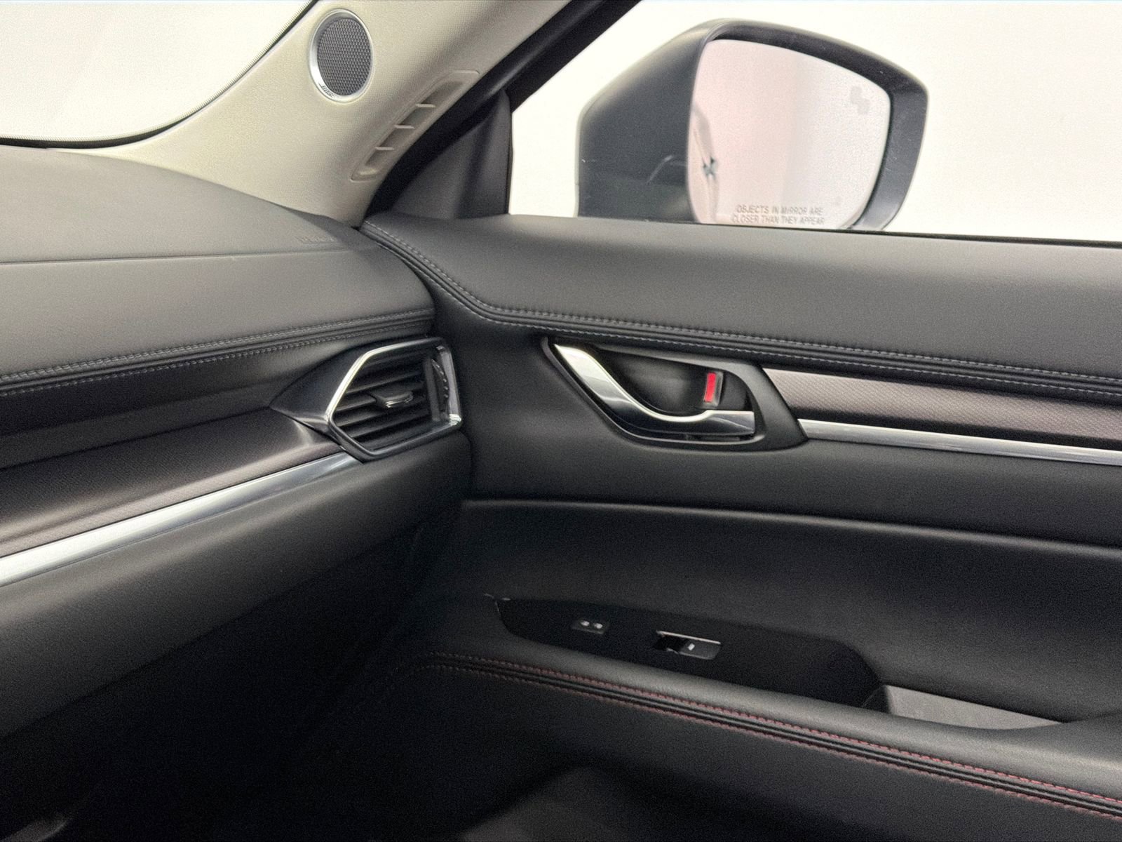 Certified 2025 MAZDA CX-5 Carbon Edition image 31