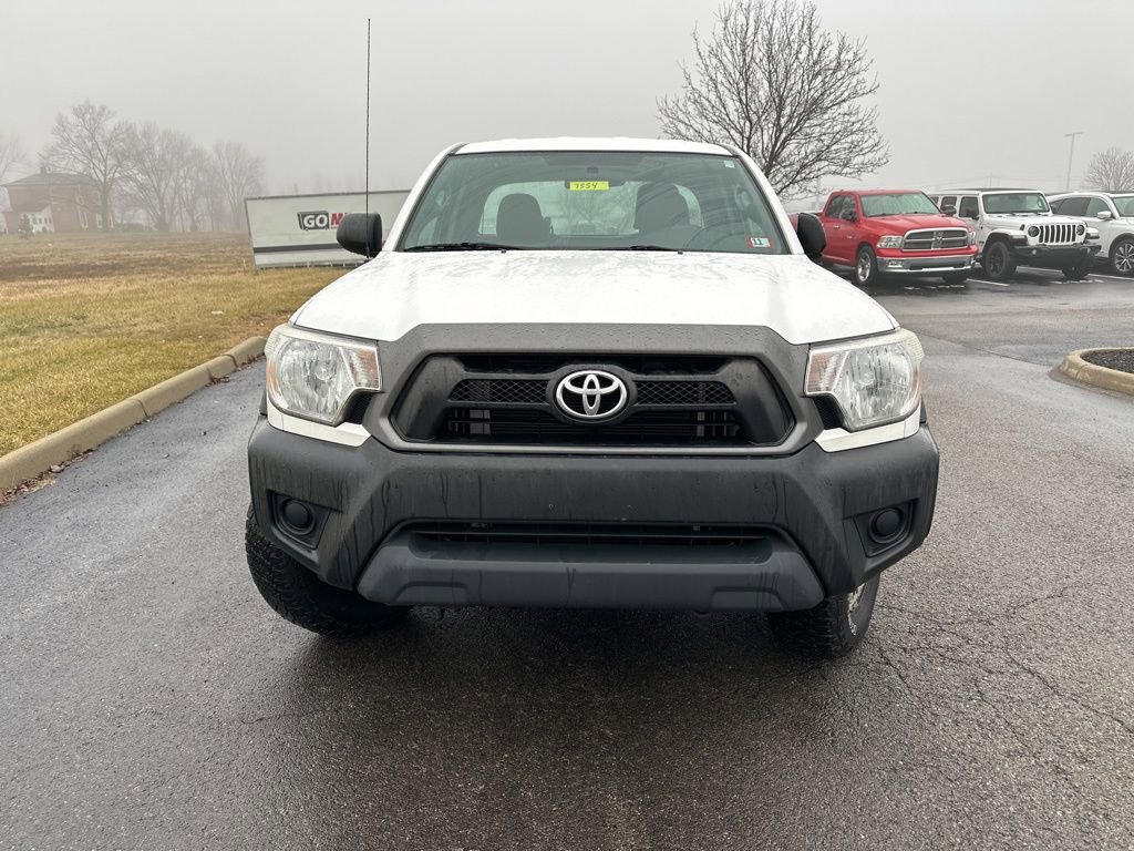 Used 2013 Toyota Tacoma 4x4 Access Cab image 2