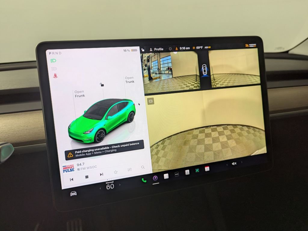 Used 2025 Tesla Model Y Performance image 8
