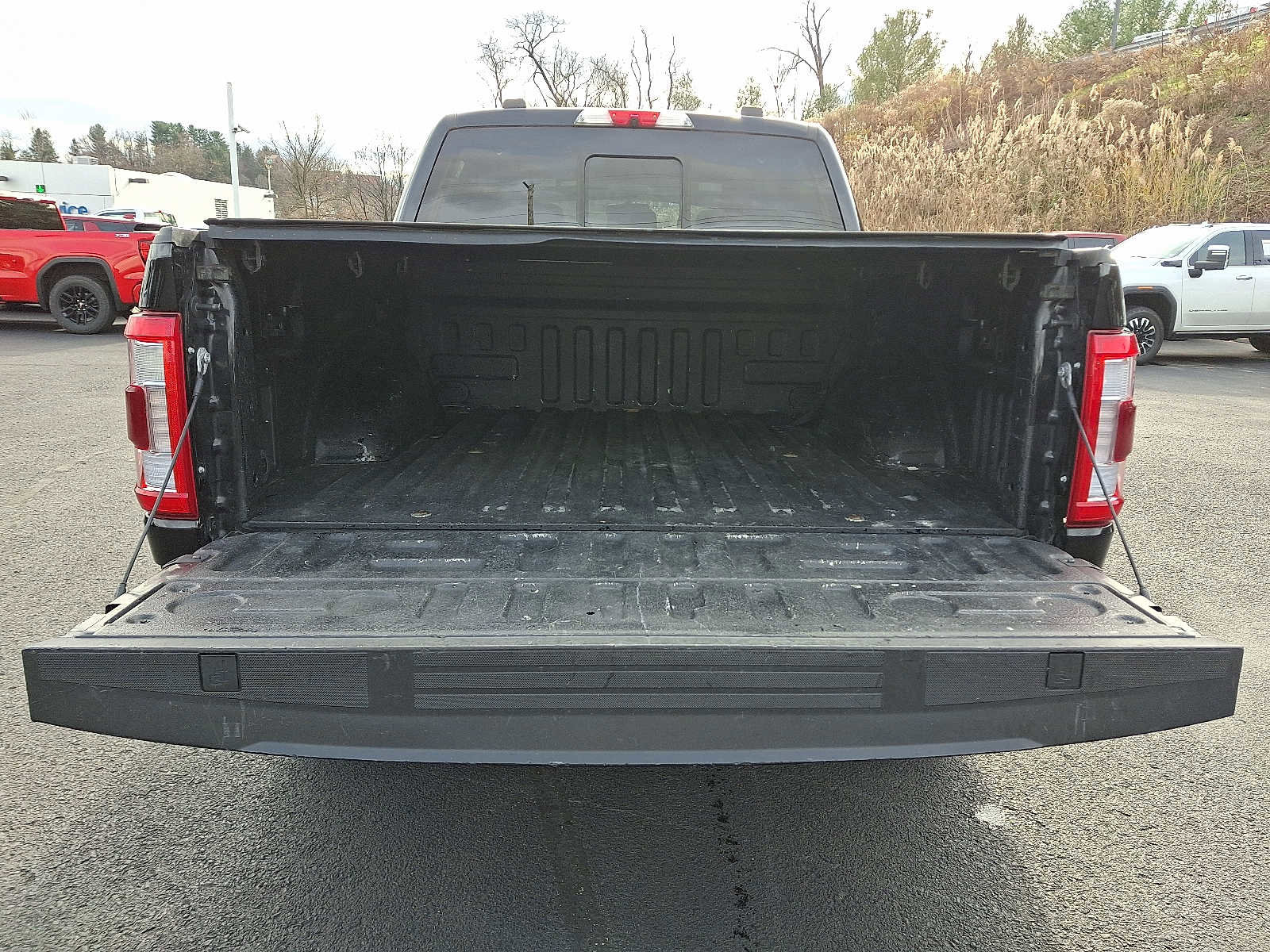 Used 2021 Ford F150 Lariat w/ Equipment Group 502A High image 29