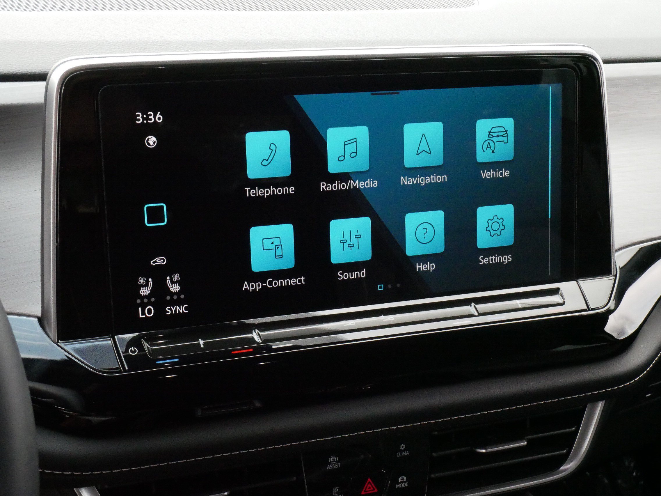 Used 2024 Volkswagen Atlas Cross Sport SE w/ Panoramic Sunroof Package AWD/4WD image 22