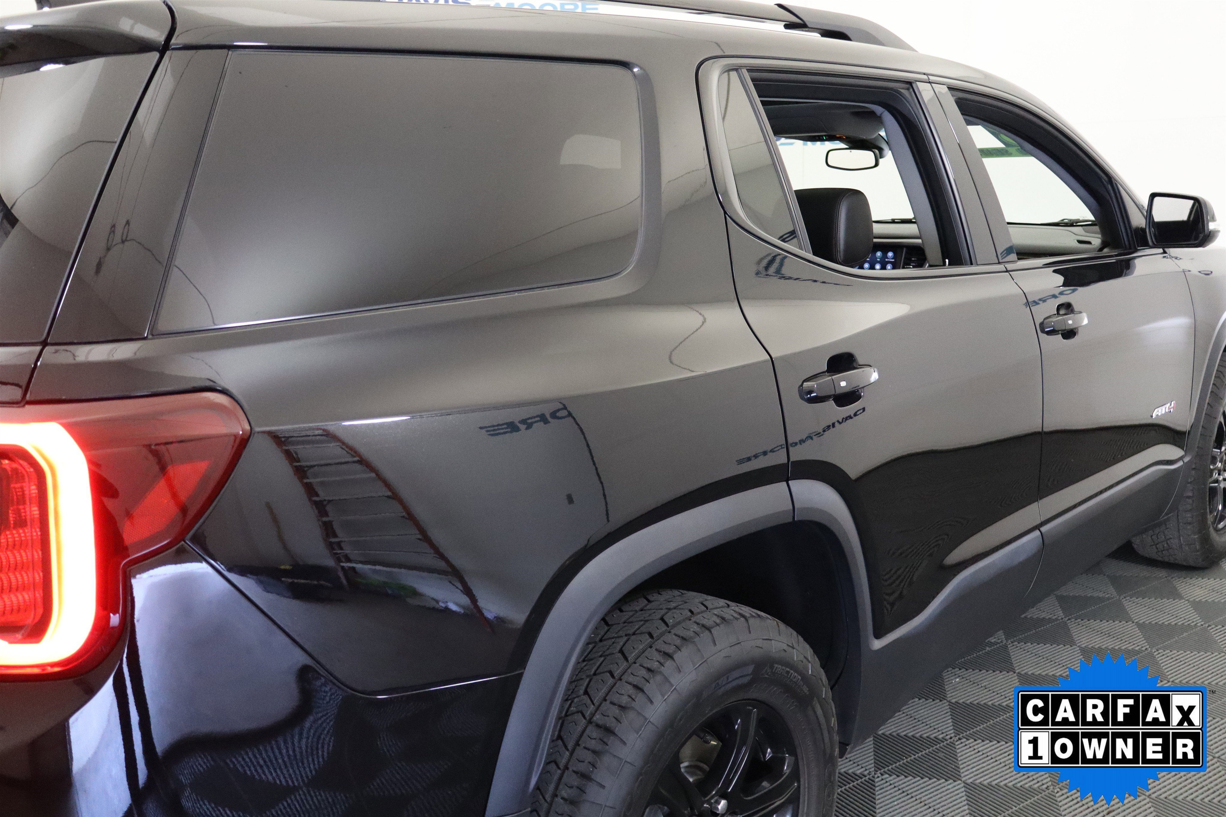 Used 2023 GMC Acadia AT4 w/ Technology Package image 7