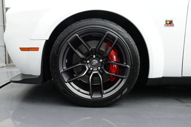 Used 2021 Dodge Challenger R/T Scat Pack RWD image 6