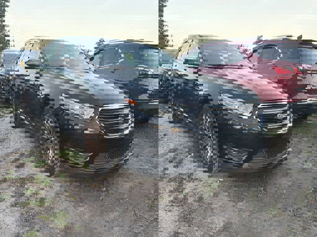 Used 2017 Ford Taurus Limited FWD image 1