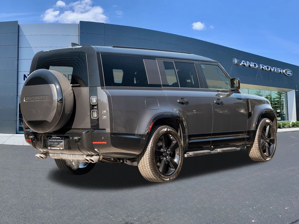 New 2026 Land Rover Defender 130 V8 image 4