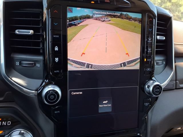 New 2026 RAM 1500 Laramie AWD/4WD image 27