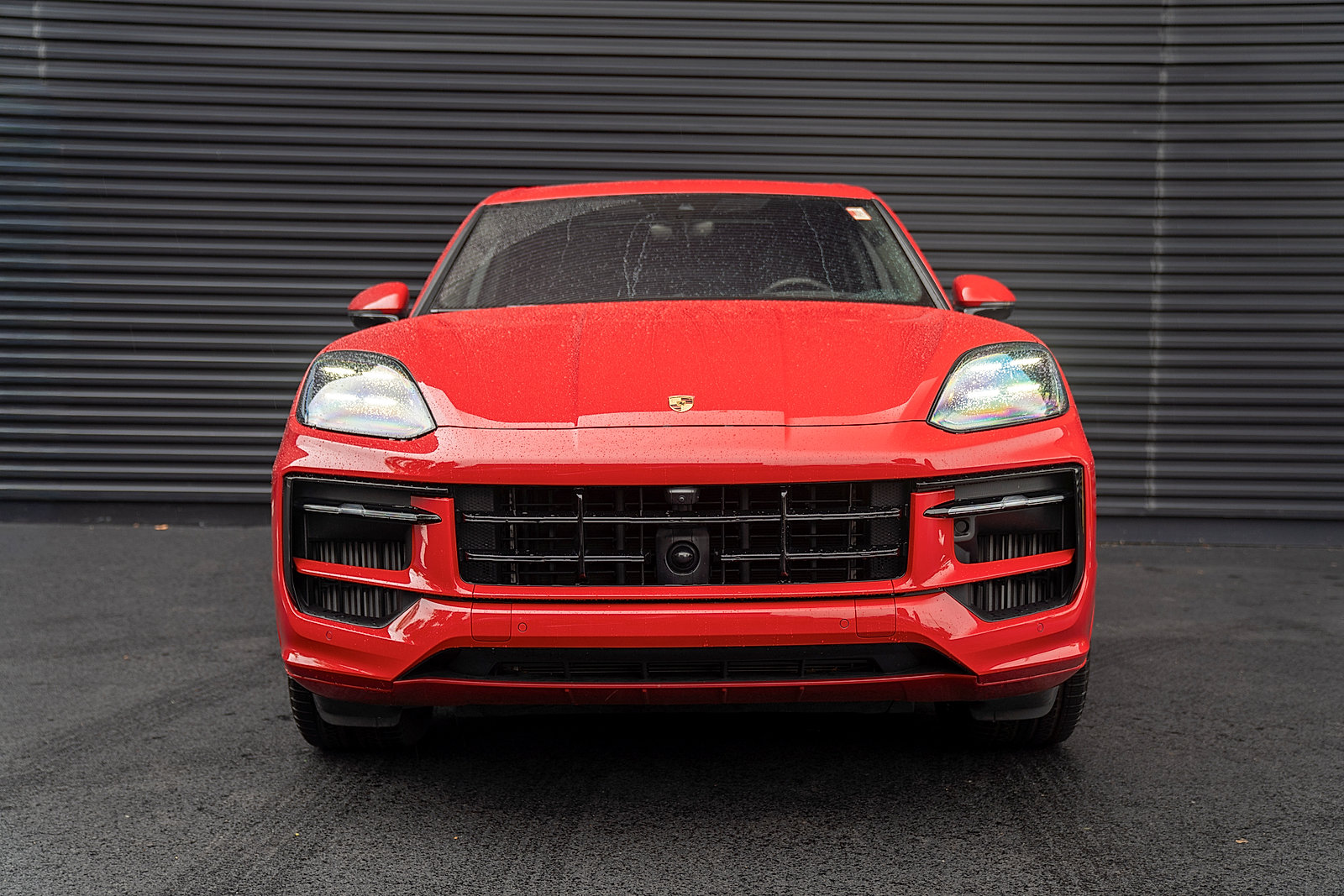 Used 2025 Porsche Cayenne GTS AWD/4WD image 29