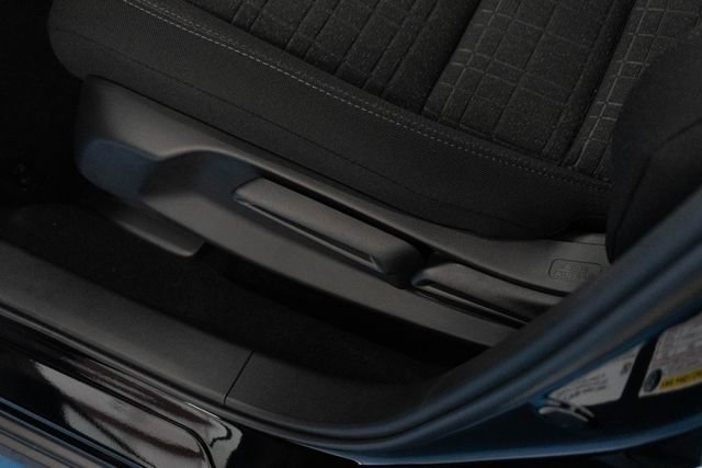 New 2026 Honda HR-V LX image 9