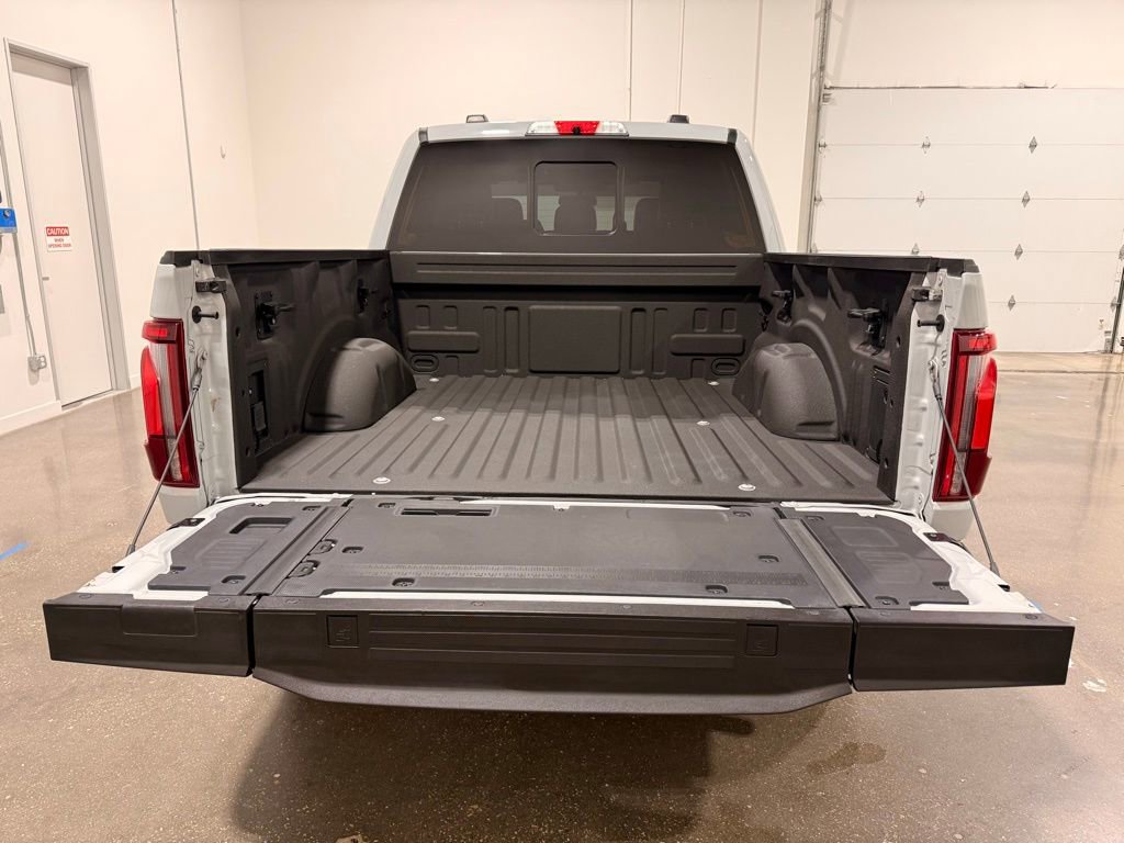 Used 2024 Ford F150 Platinum w/ Equipment Group 702A High AWD/4WD image 9