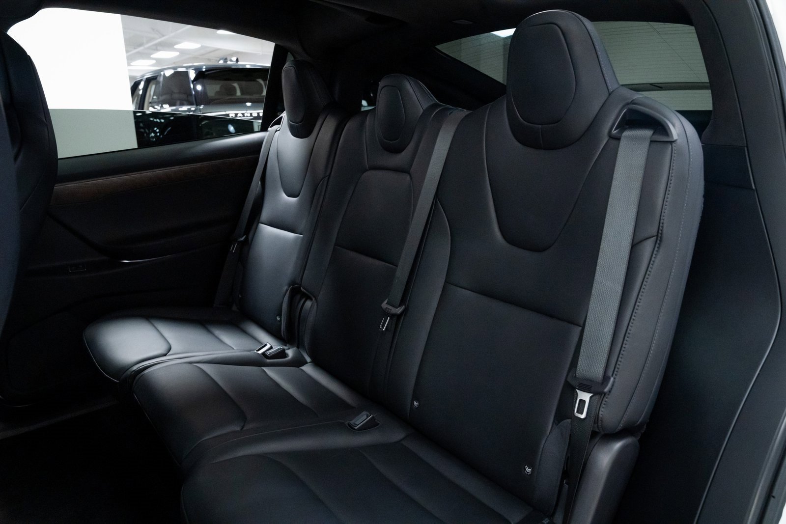 Used 2019 Tesla Model X 100D image 19