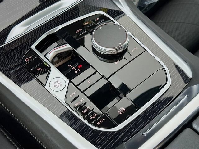 Used 2026 BMW X6 xDrive40i w/ Climate Comfort Package AWD/4WD image 17