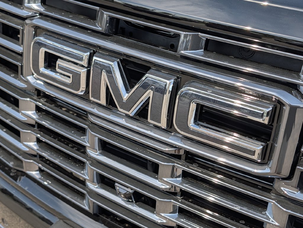 New 2027 GMC Yukon Denali Ultimate AWD/4WD image 38