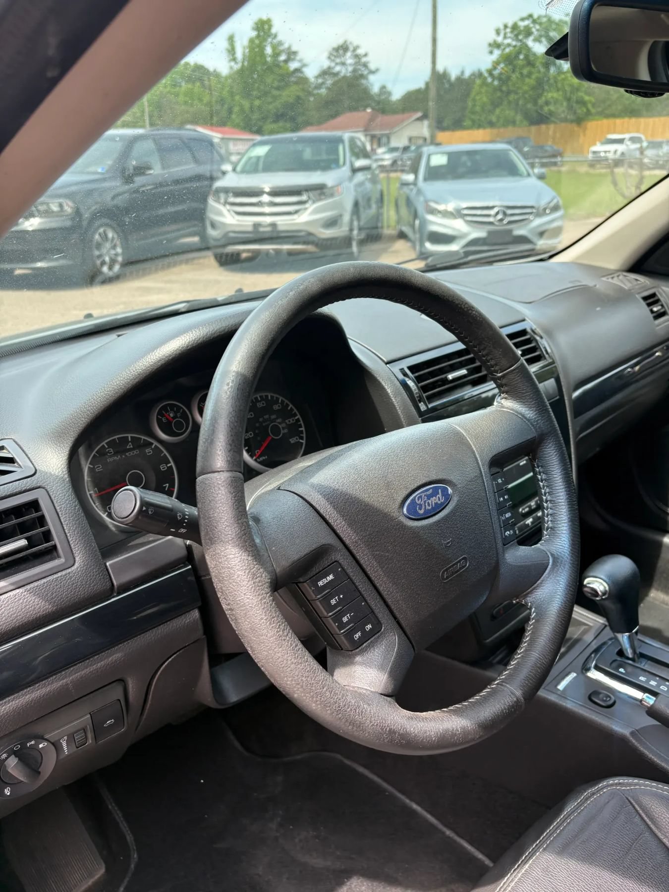 Used 2009 Ford Fusion SEL FWD image 6