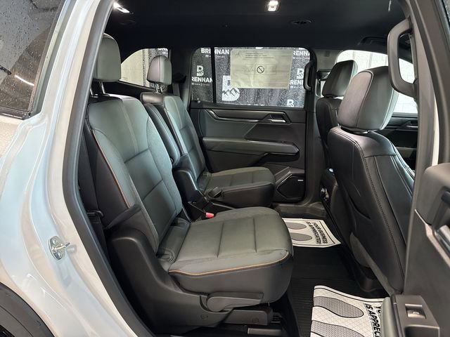 New 2026 GMC Acadia AT4 w/ LPO, Floor Liner Package image 26