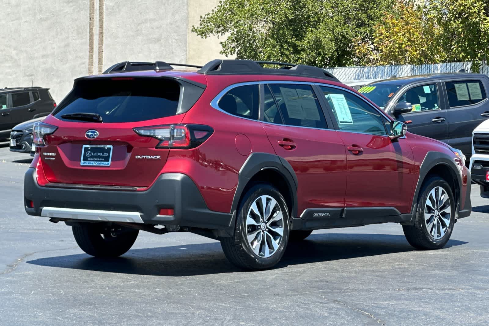 Used 2024 Subaru Outback Limited AWD/4WD image 2
