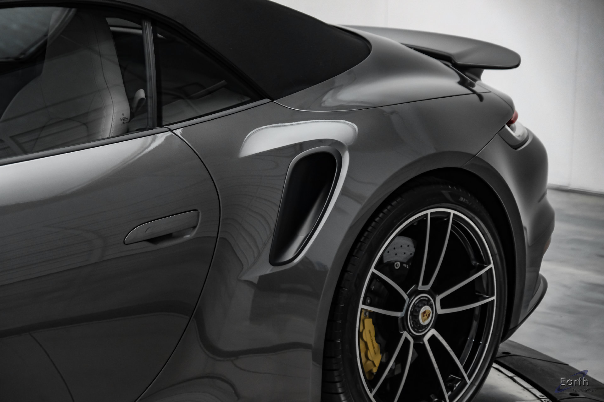 Used 2024 Porsche 911 Turbo S AWD/4WD image 41