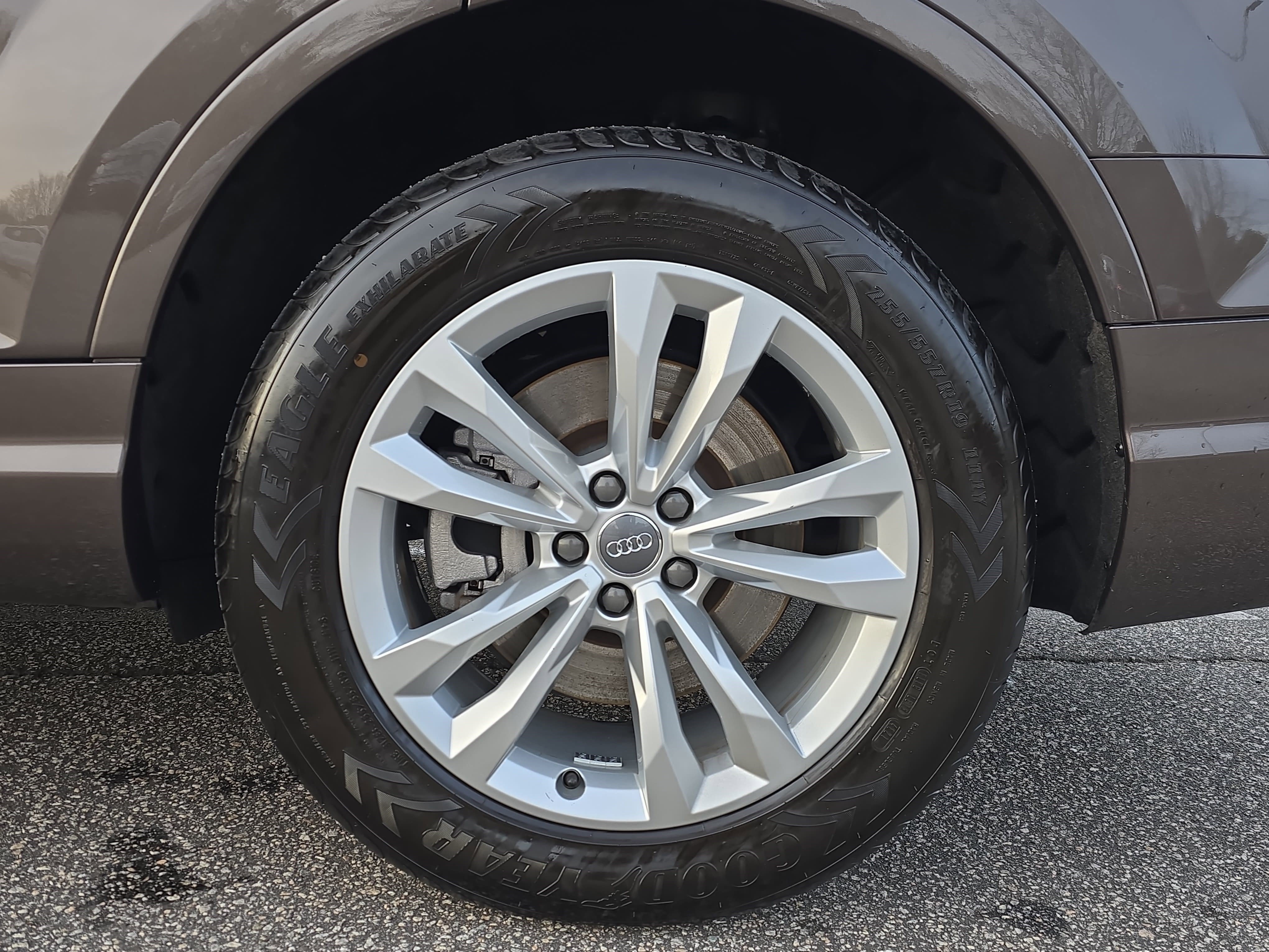 Used 2018 Audi Q7 3.0T Premium Plus w/ Premium Plus Package image 32