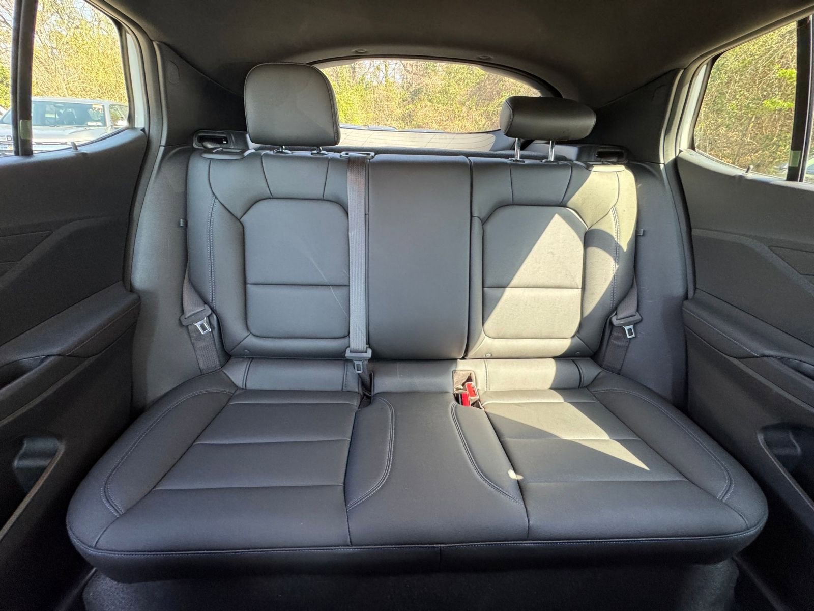 Used 2025 Buick Envista Sport Touring image 34