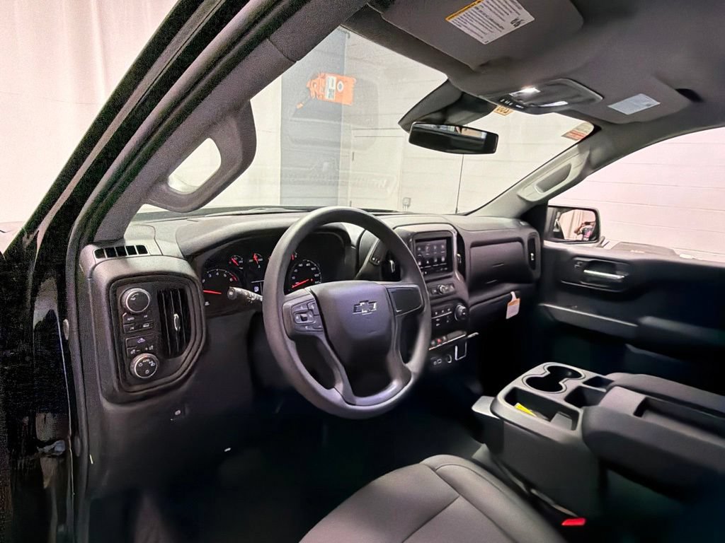 New 2026 Chevrolet Silverado 1500 Custom w/ Rally Edition AWD/4WD image 17