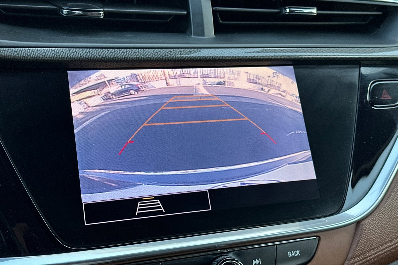 Used 2020 Buick Encore GX Essence image 19