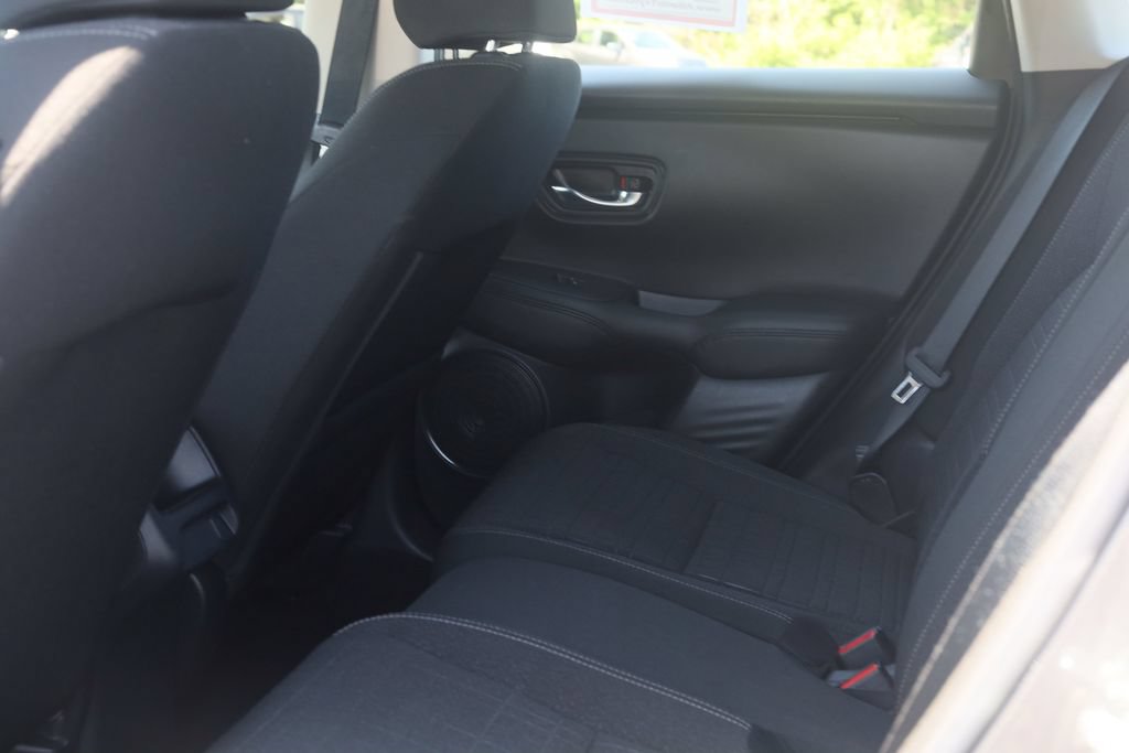 Used 2024 Honda HR-V LX image 17